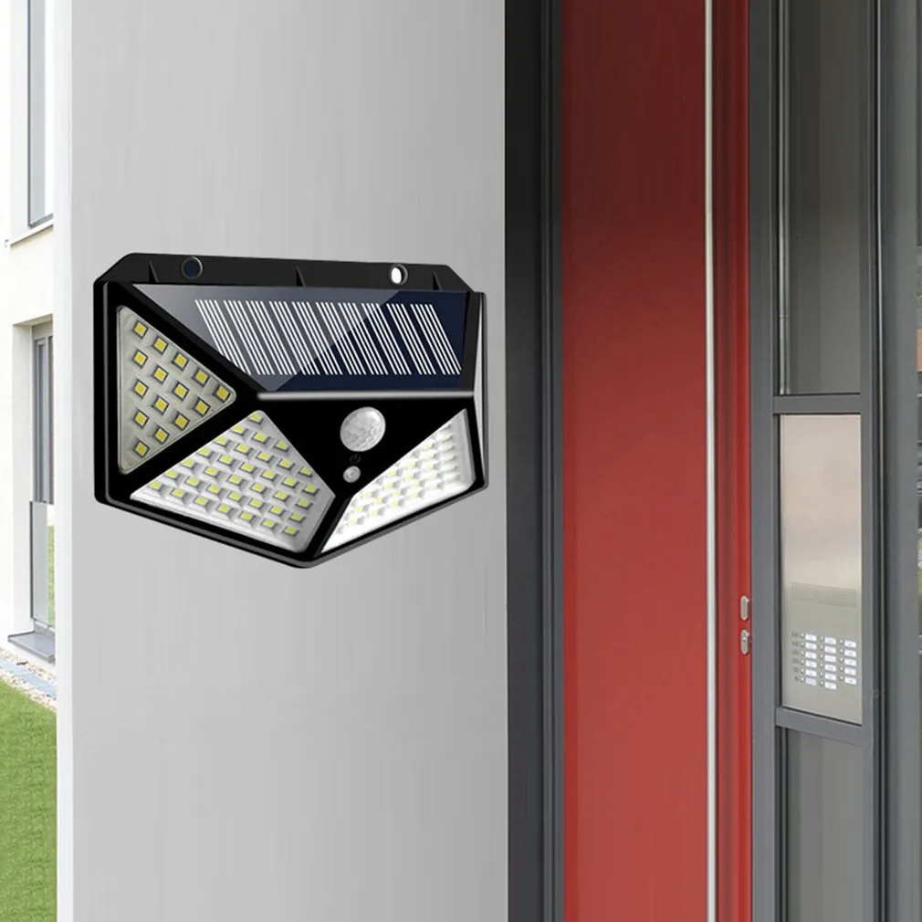 "The Pyramid" 100 LED Solar Outdoor Light (Set of 2)